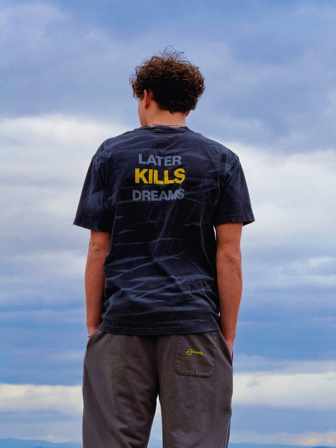 Back of the tee by the water